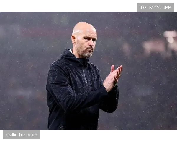 滕哈赫战术遭质疑,球队低迷引外界热议 滕哈赫战术遭质疑,球队低迷引外界热议