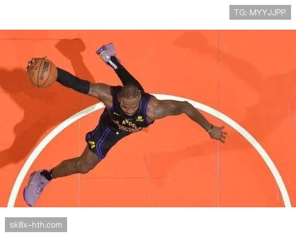 文班亚马无球牵制改变防守布局，拉开空间效率提升