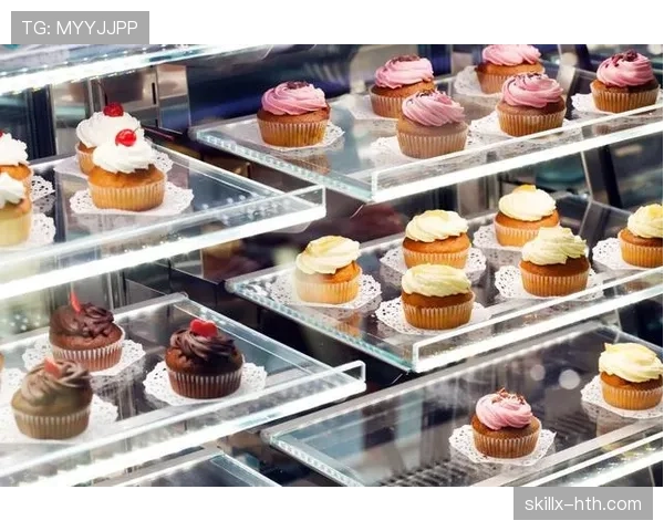 谌龙家的冰箱里只放蛋白粉和冰水，连老婆买的蛋糕都不敢拆